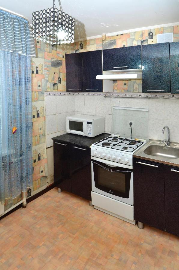1 Комнатные Апартаменты На Садуакасова 24 Kokshetau Dış mekan fotoğraf